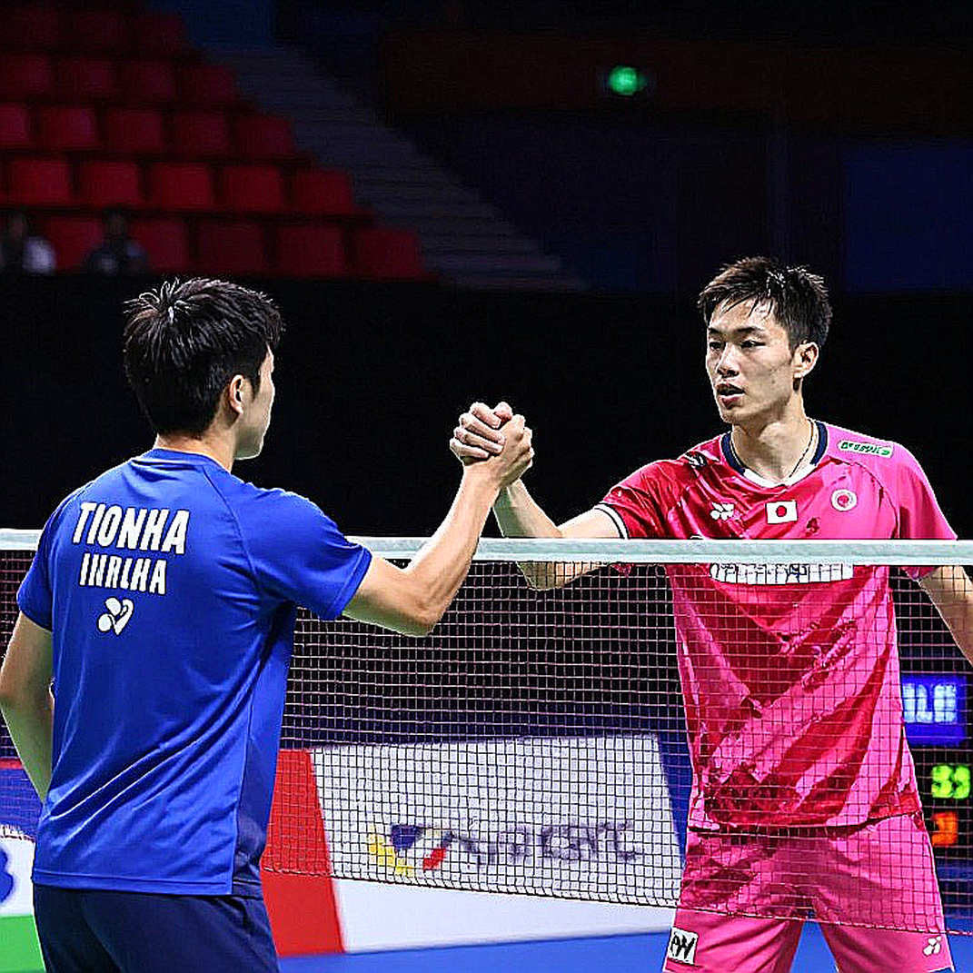PV Sindhu thắng Hina Akechi sau ba ván: sáu điểm không lỗi đưa cô vào chung kết French Open 2026 gặp An Se Young