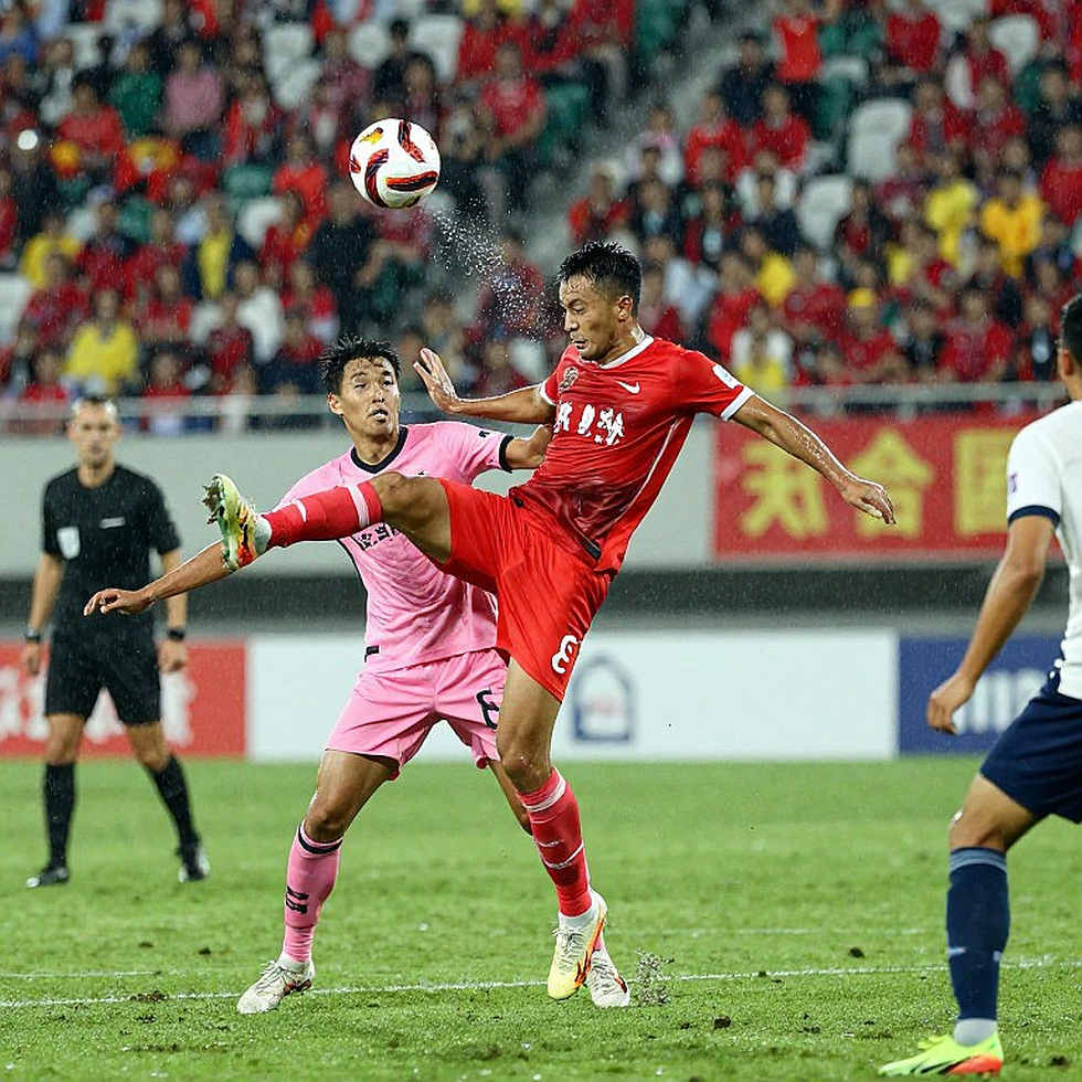 Từ Mỹ Đình 2026 đến Rajamangala 2026: bóng đá Việt Nam và thói quen ăn mừng bản thảo