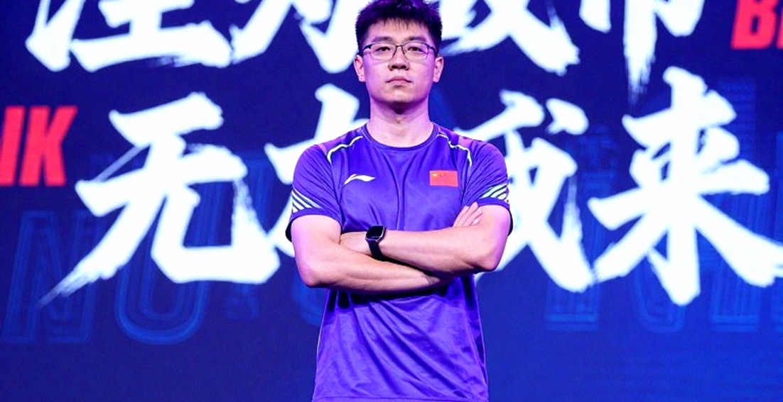 Bảng dữ liệu trống và cái giá của tin đồn: chuẩn kiểm chứng ở thị trường esports Việt Nam