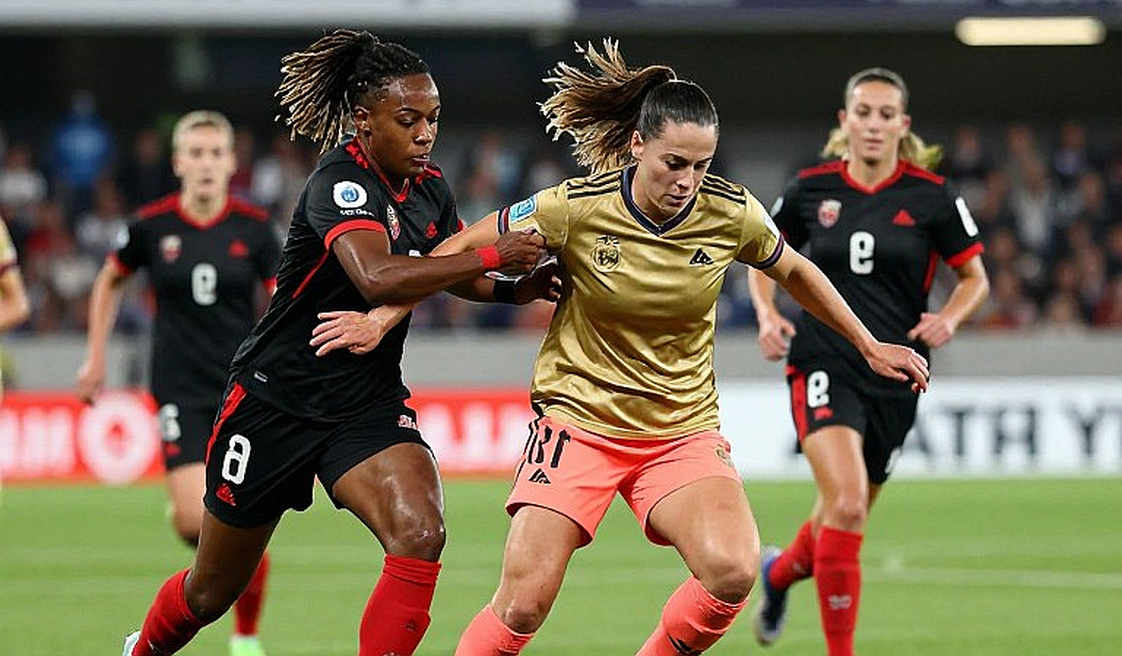 Khi 'kỷ nguyên' chỉ dài bốn tuần: Queiroz rời Ghana và căn bệnh của sự vội vàng