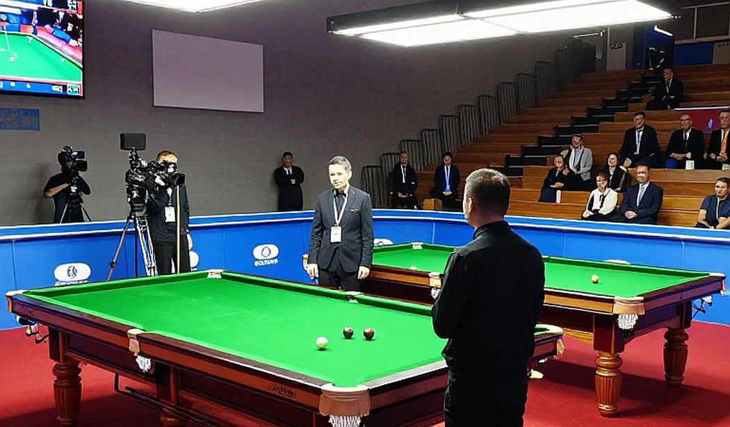 Quả đen không vào lỗ và mùa giải bốc hơi của Mark Allen: giải phẫu tám giải vắng mặt Quả đen không vào lỗ và mùa giải bốc hơi của Mark Allen: giải phẫu tám giải vắng mặt