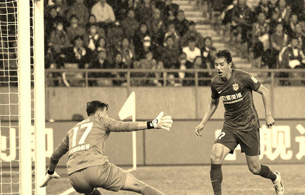 Referee's Eye: One Pass, Three Points, and the Thailand Test Referee's Eye: One Pass, Three Points, and the Thailand Test