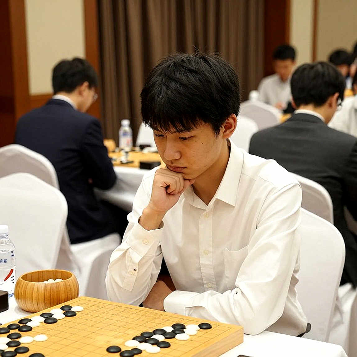 Carlsen: AI đã san phẳng khai cuộc, nên ông thắng nhanh hơn