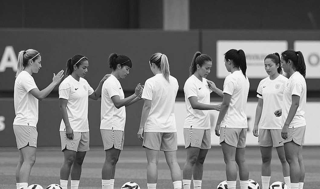 The Midfield War Between Vietnam and Thailand: One Ticket, Two Anxieties and an Invisible Trap