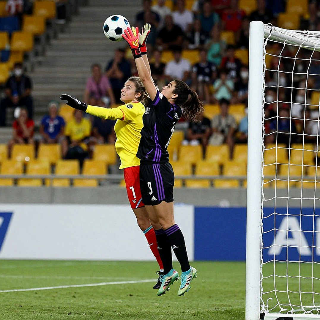 V.League mở suất ngoại binh thứ tư: hàng công được mua, không được trồng